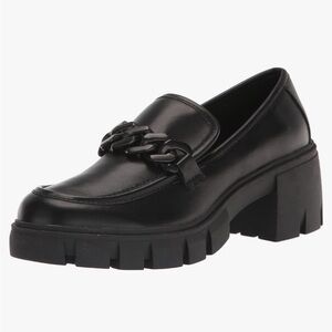 Madden Girl Hoxtonn lug sole loafers size 8